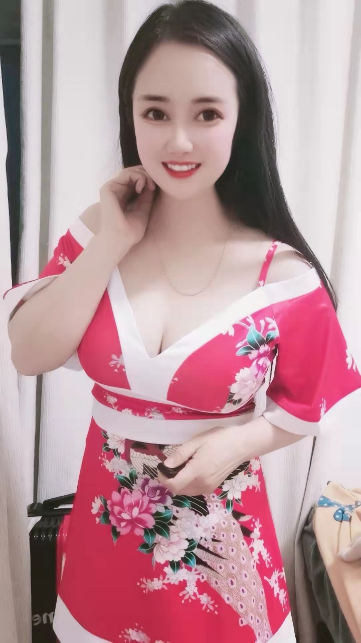 喜欢的小哥哥联系,私聊,绝对是本人,可视频认证